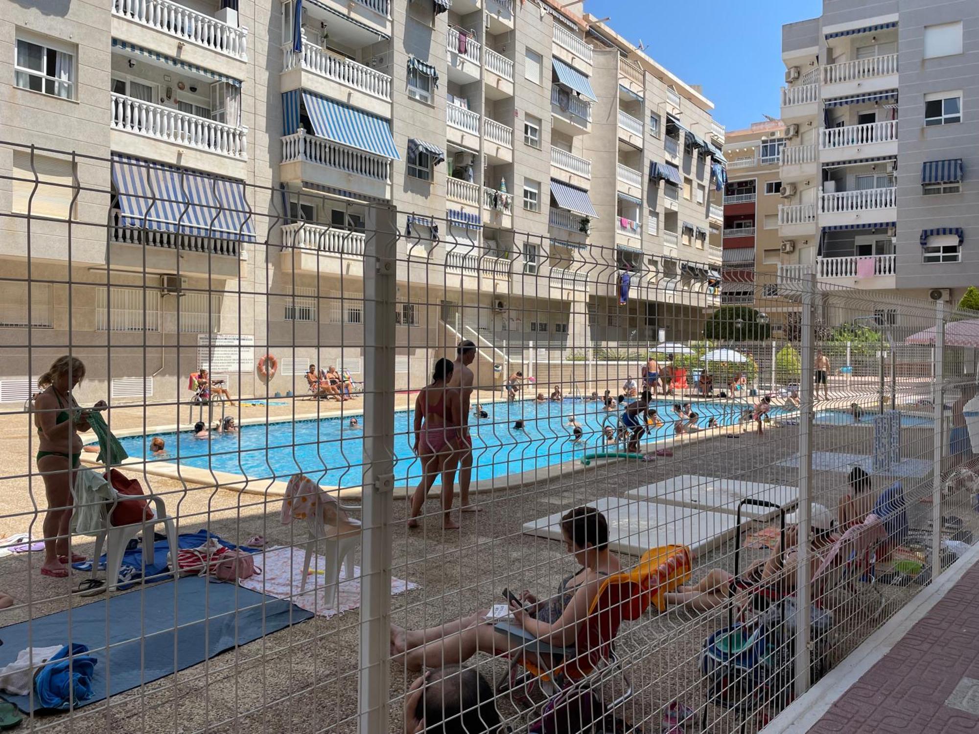Luxury Beach Apartment Torrevieja Eksteriør bilde